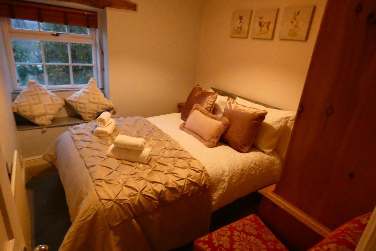 Redfearn Cottage Apperley Bridge Екстер'єр фото